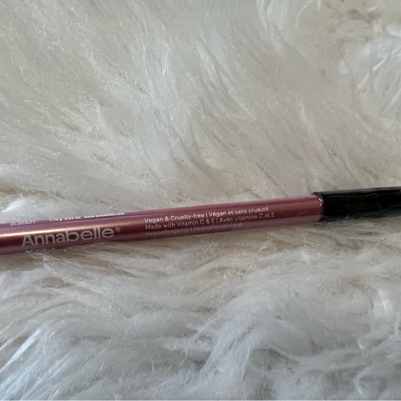 Annabelle Satin Shimmer Kohl Long-Lasting & Intense Vegan Eyeliner - PRETTY PINK - Picture 3 of 5